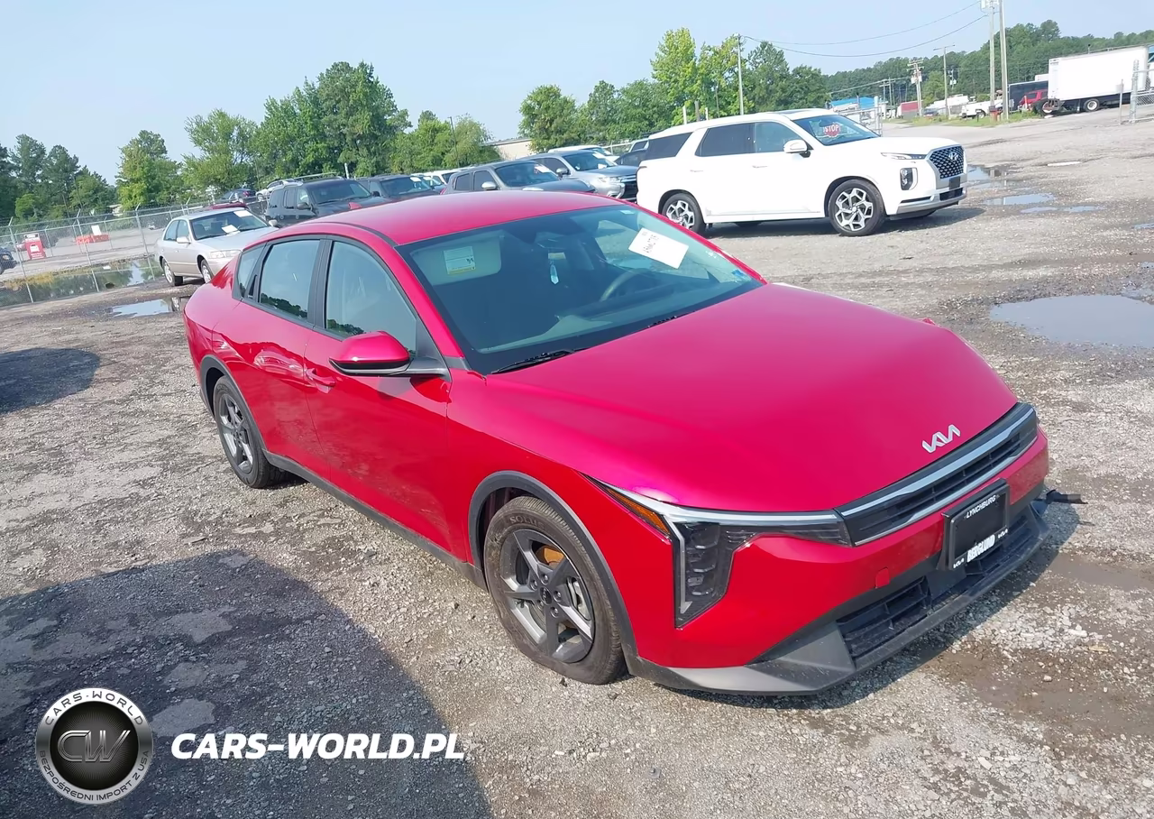 2025 Kia K4 Lxs – zdjęcie 1 z 16