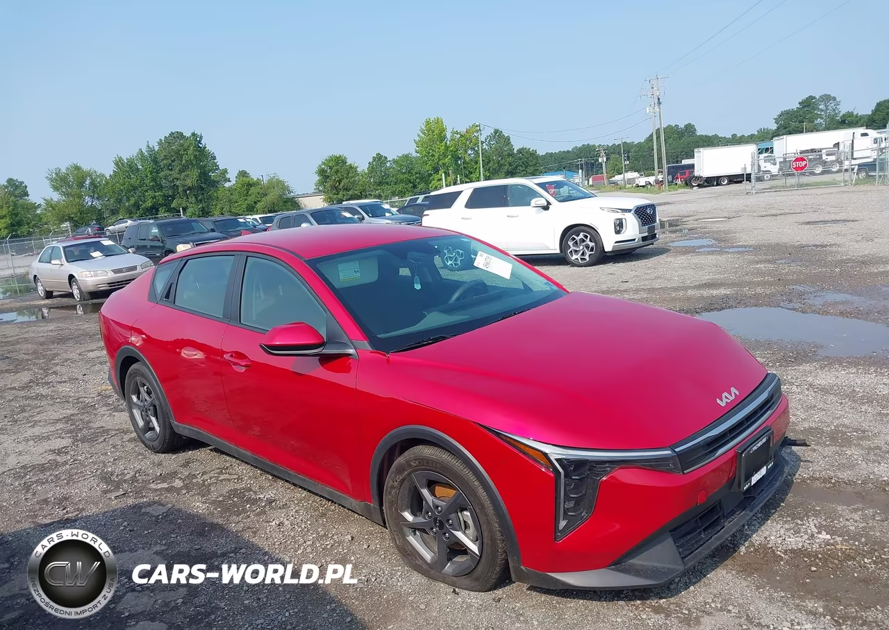 2025 Kia K4 Lxs VIN:3KPFT4DE7SE025891 - 13