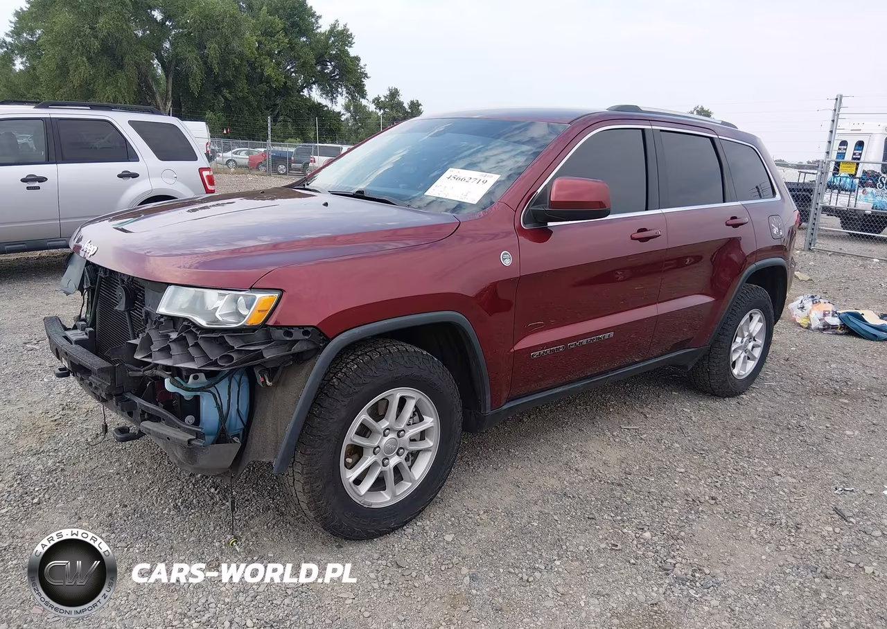 2018 Jeep Grand Cherokee Laredo E 4X4 VIN:1C4RJFAG9JC405308 - 2