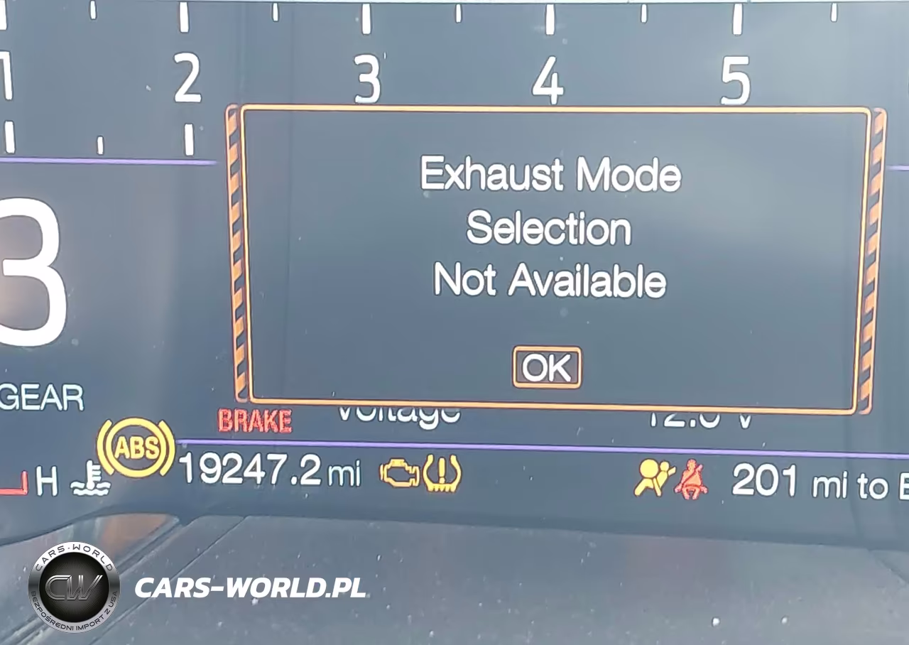 2022 Ford Mustang Mach 1 Fastback VIN:1FA6P8R0XN5554623 - 16