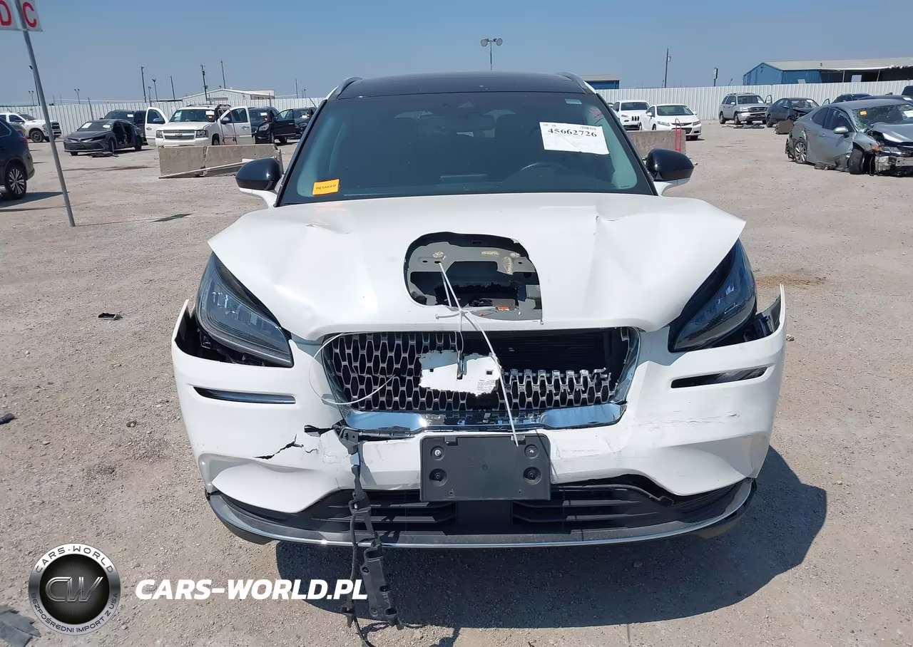 2022 Lincoln Corsair Standard VIN:5LMCJ1C90NUL14041 - 6