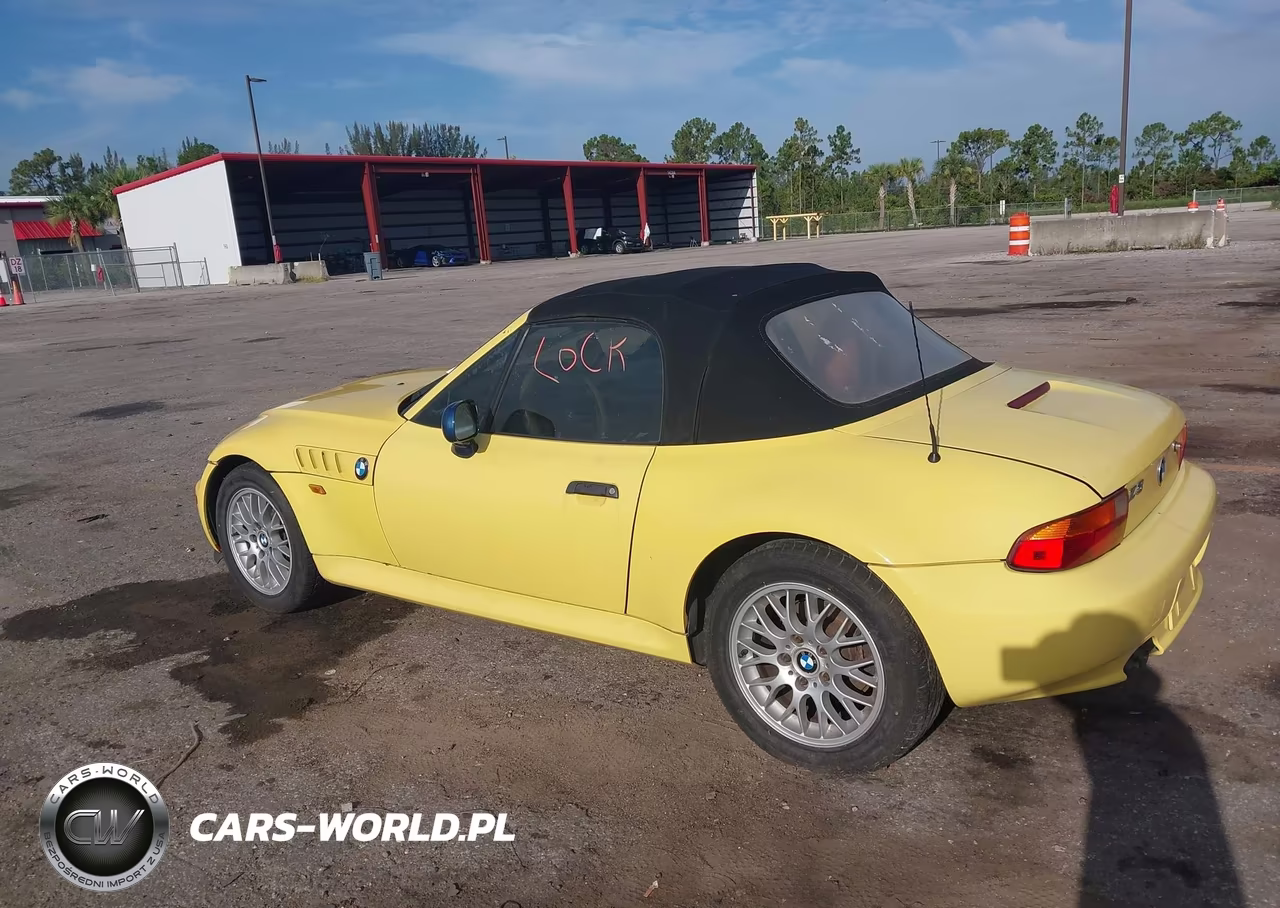 1998 BMW Z3 2.8 VIN:4USCJ3323WLC10329 - 3