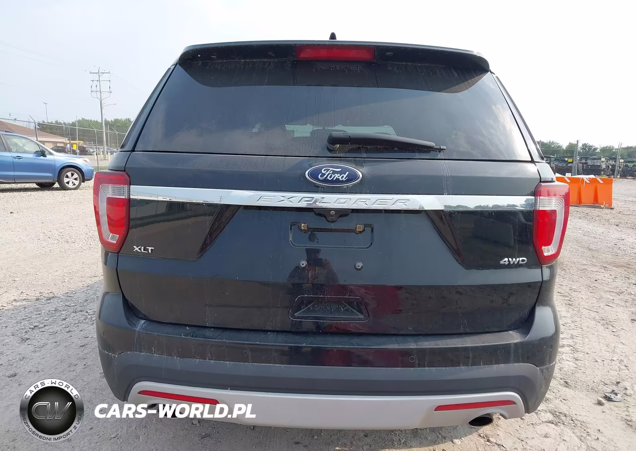 2017 Ford Explorer Xlt VIN:1FM5K8D80HGC12359 - 16
