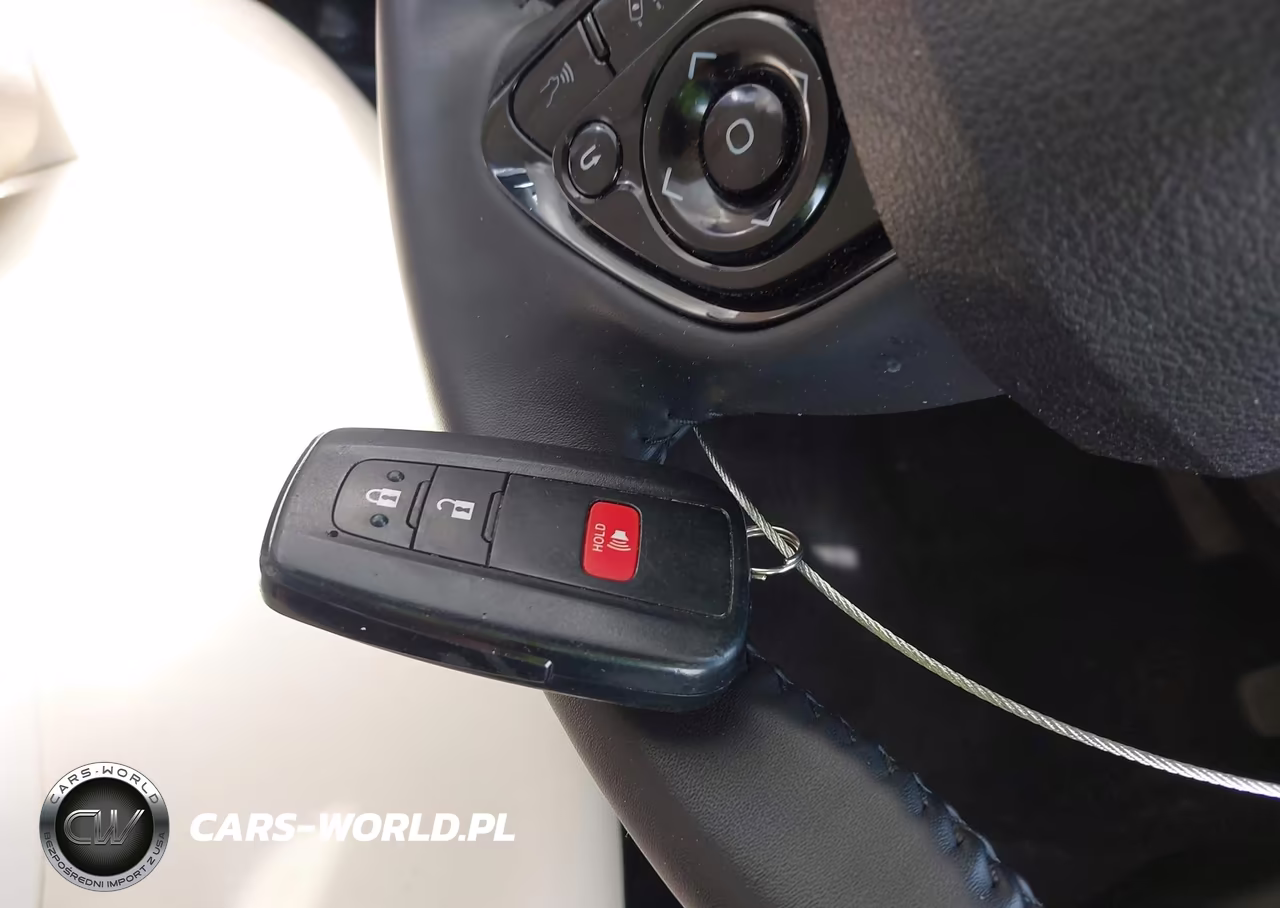 2021 Toyota Prius Xle Awd-E VIN:JTDL9MFUXM3024511 - 11