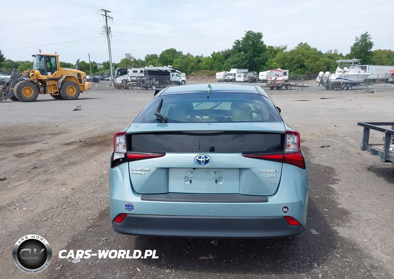 2021 Toyota Prius Xle Awd-E VIN:JTDL9MFUXM3024511 - 16