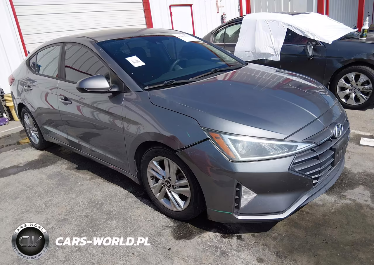 2019 Hyundai Elantra Sel VIN:5NPD84LF4KH415930 - 1