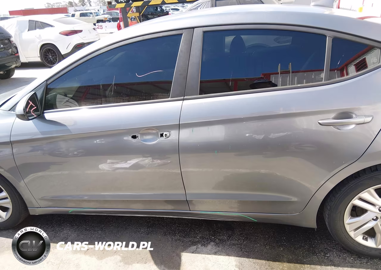 2019 Hyundai Elantra Sel VIN:5NPD84LF4KH415930 - 13