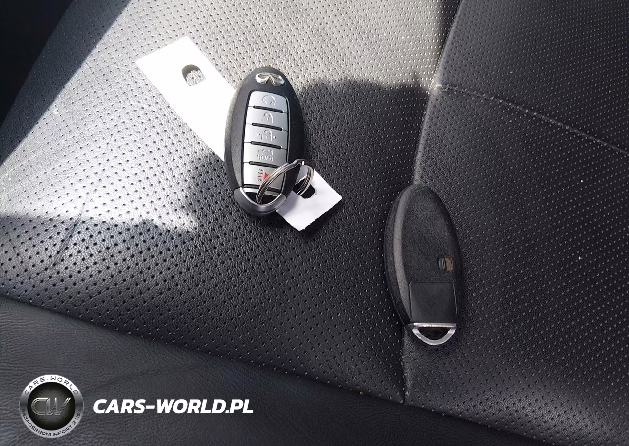 2017 Infiniti Q50 Hybrid VIN:JN1AV7AP1HM890042 - 11