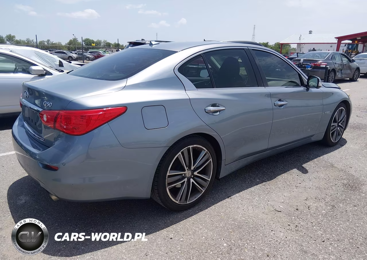 2017 Infiniti Q50 Hybrid VIN:JN1AV7AP1HM890042 - 4