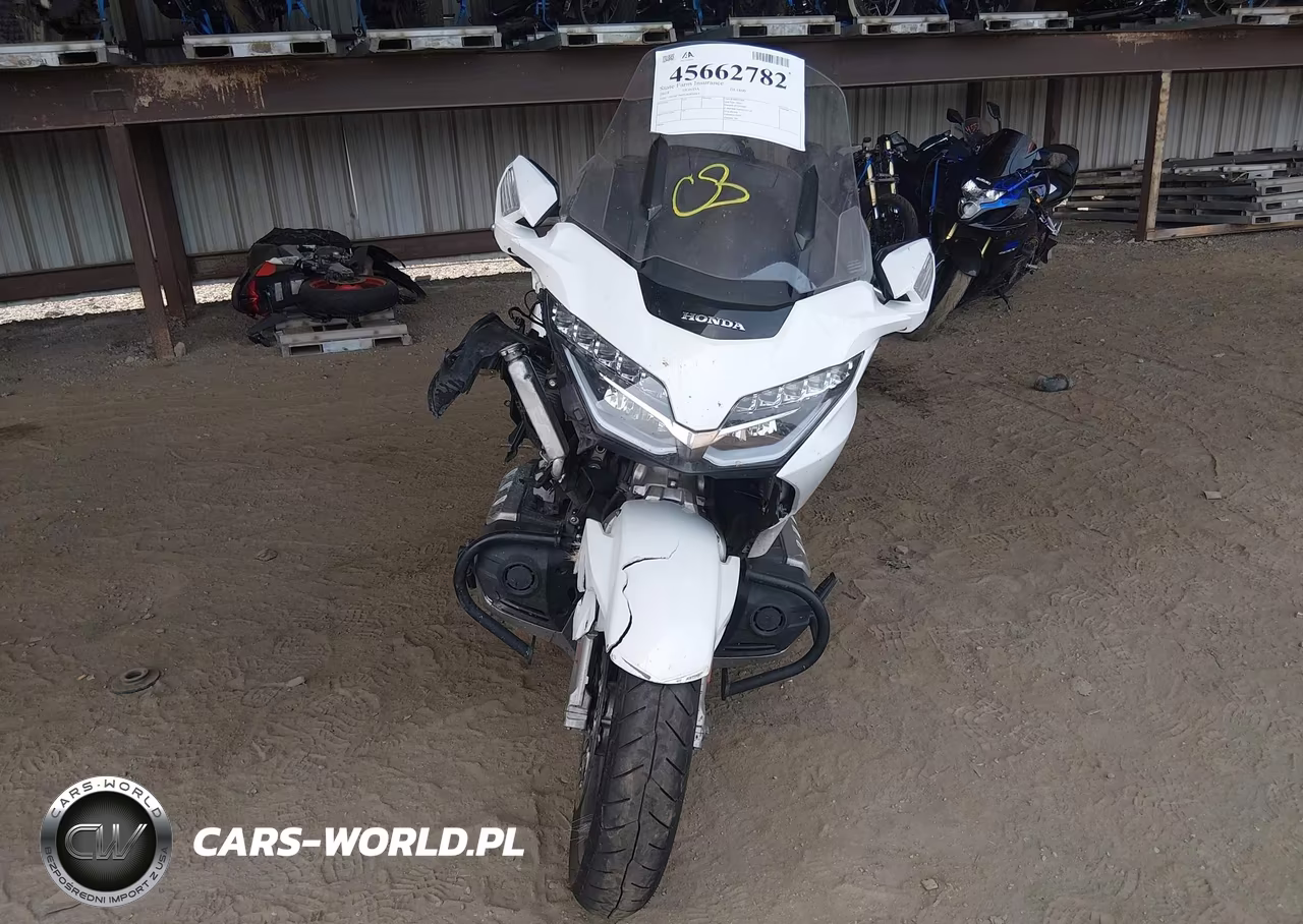 2018 Honda Gl1800 VIN:JH2SC790XJK000063 - 5