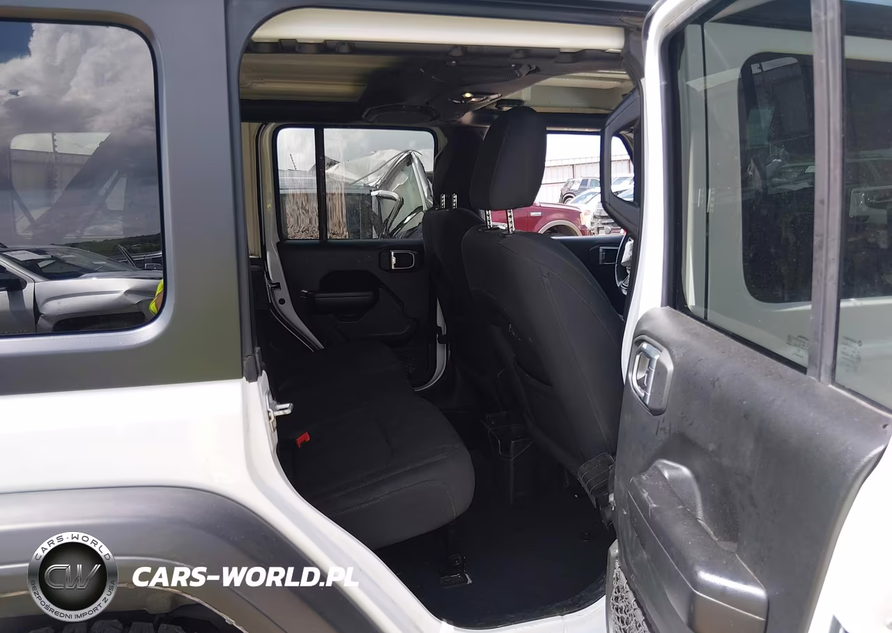 2021 Jeep Wrangler Unlimited Sport S 4X4 VIN:1C4HJXDG7MW570919 - 8