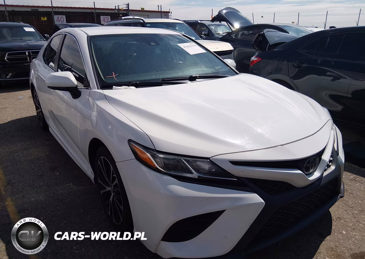 2019 Toyota Camry Se – zdjęcie 1 z 16