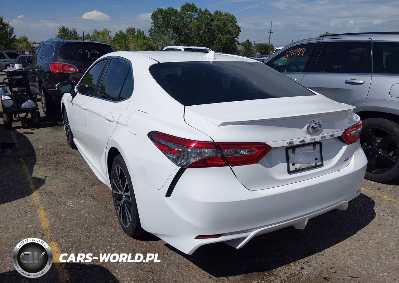 2019 Toyota Camry Se VIN:4T1B11HK2KU810237 - 3
