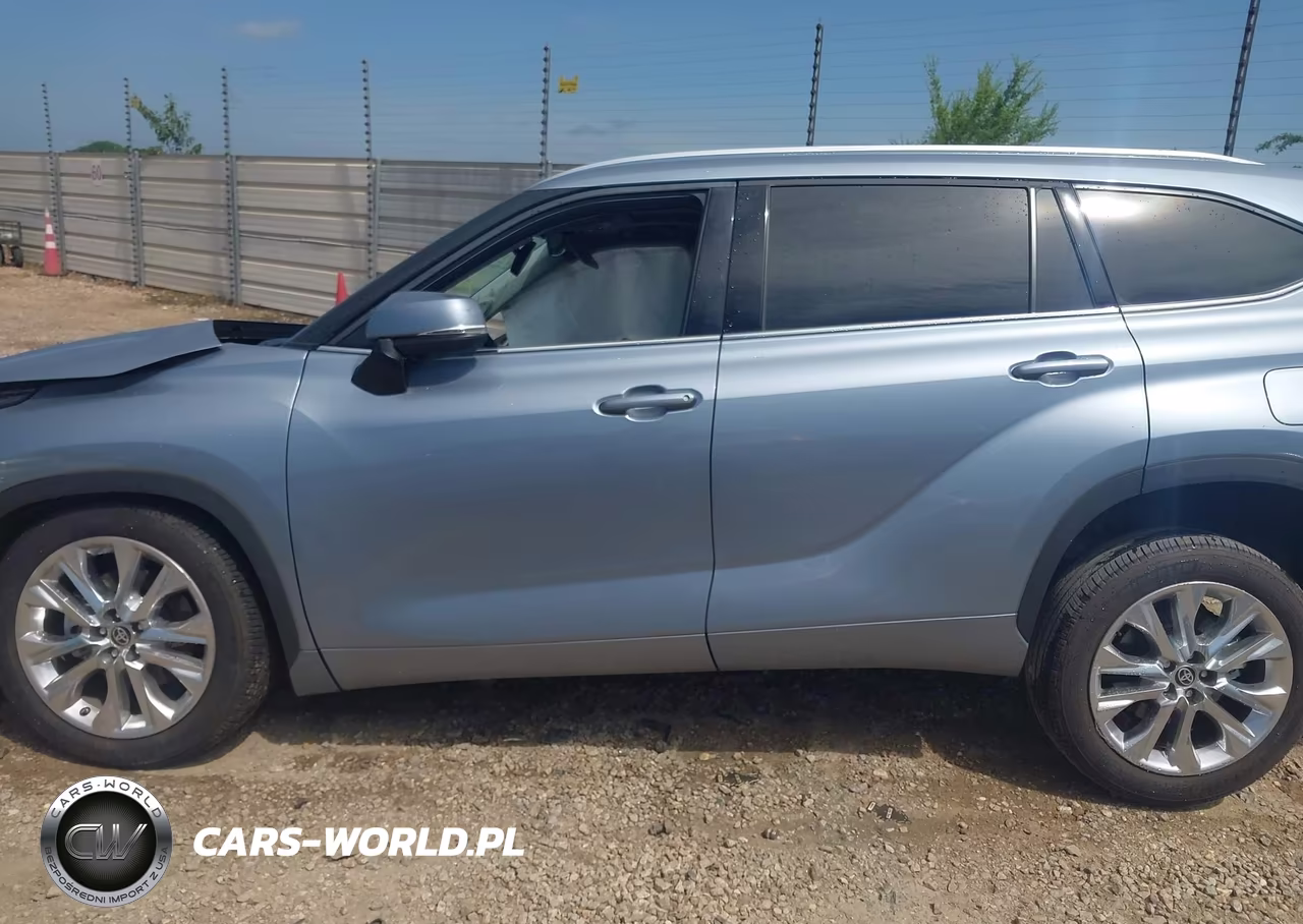 2021 Toyota Highlander Limited VIN:5TDYZRAH2MS068322 - 14