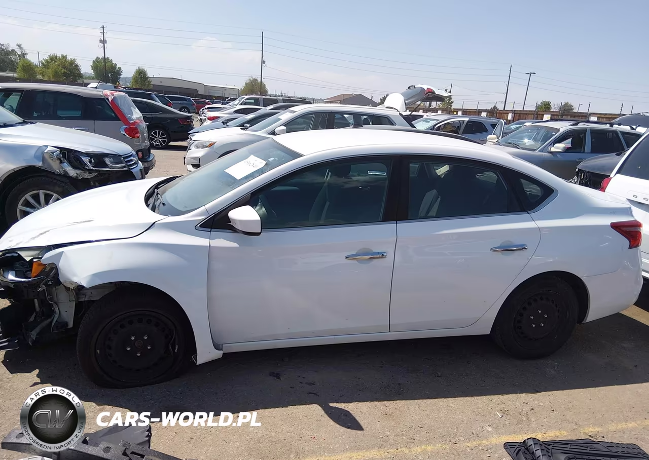 2018 Nissan Sentra S VIN:3N1AB7AP6JY294291 - 15