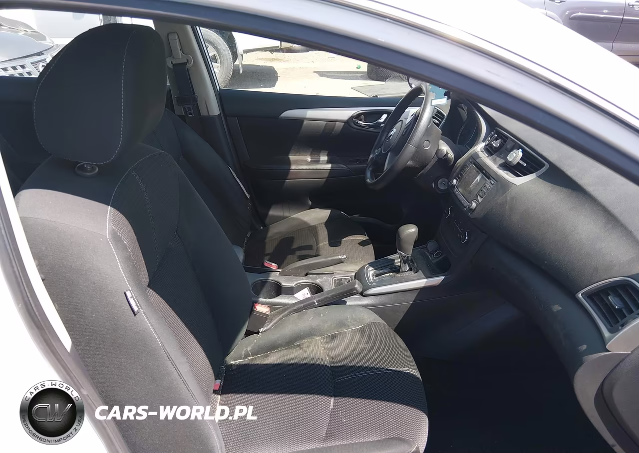 2018 Nissan Sentra S VIN:3N1AB7AP6JY294291 - 5