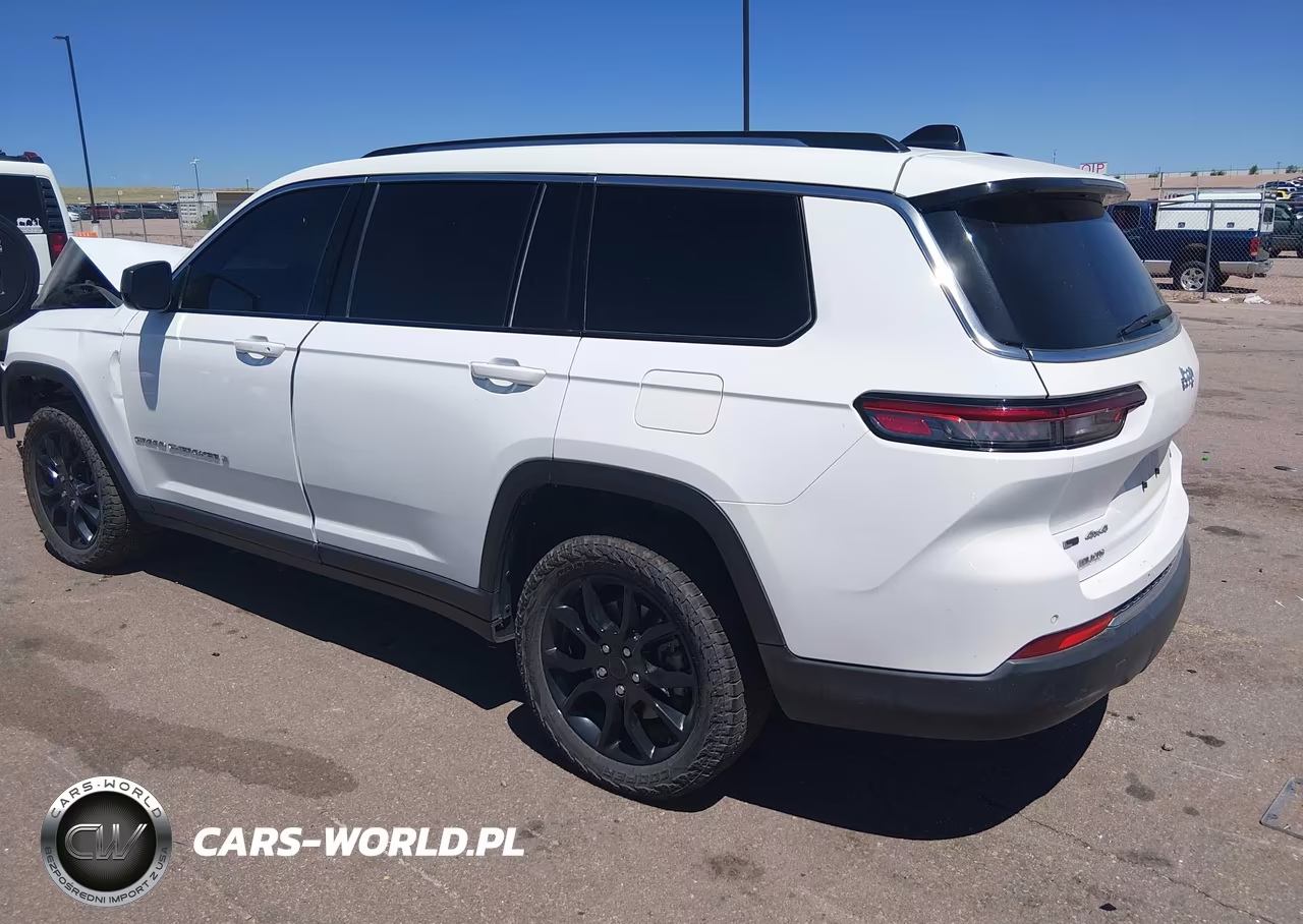 2021 Jeep Grand Cherokee L Laredo 4X4 VIN:1C4RJKAG4M8209468 - 3