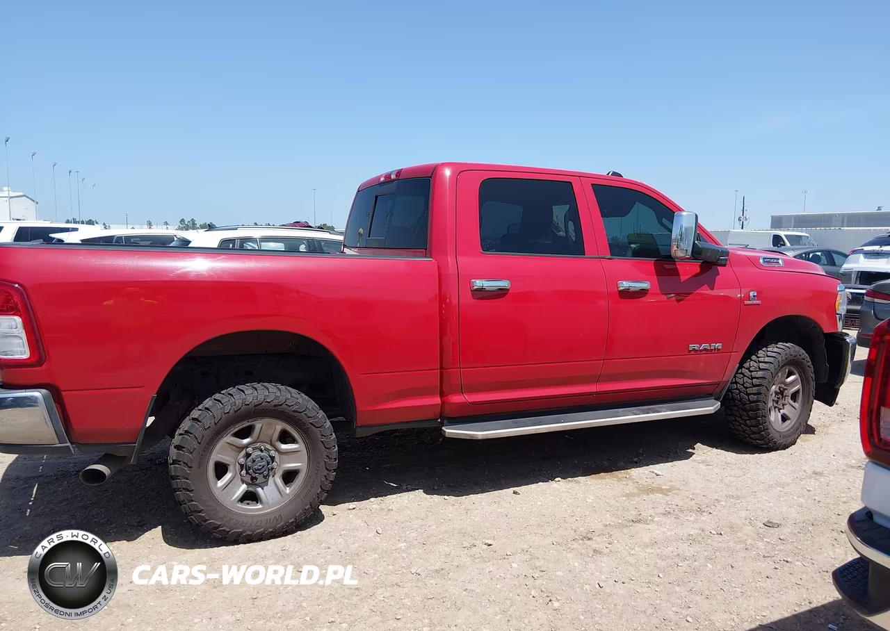 2020 Ram 2500 Tradesman 4X4 6'4 Box VIN:3C6UR5CL3LG172069 - 13