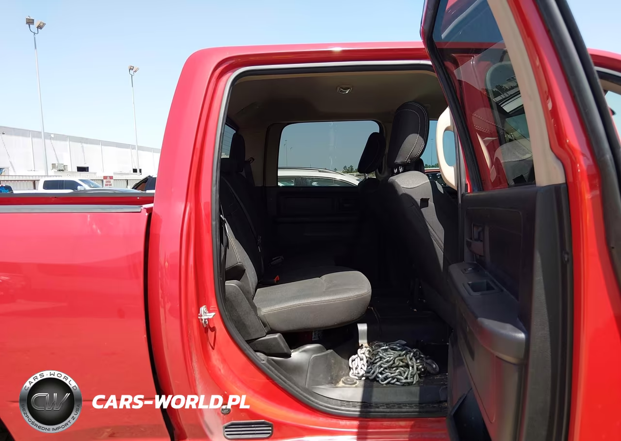 2020 Ram 2500 Tradesman 4X4 6'4 Box VIN:3C6UR5CL3LG172069 - 8