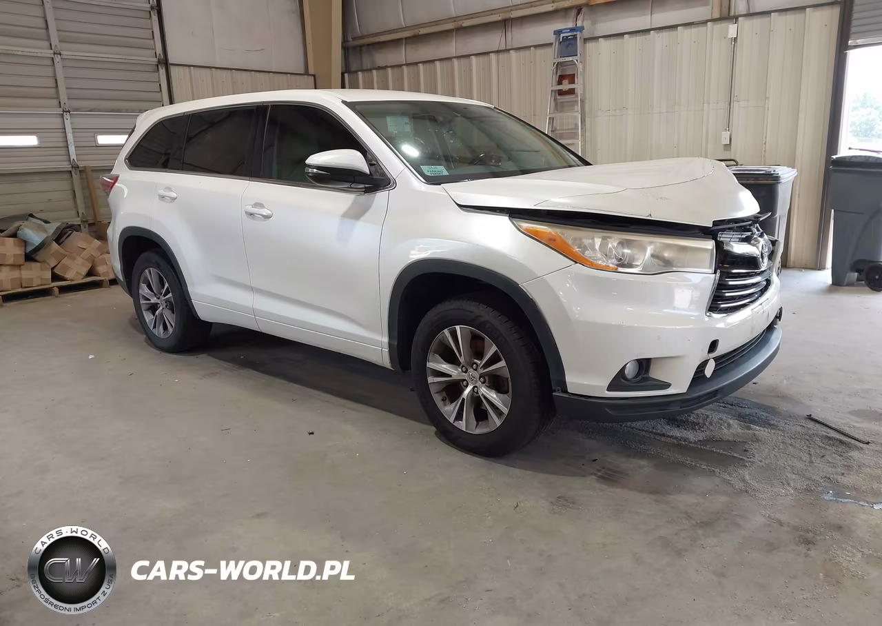 2014 Toyota Highlander Le Plus V6