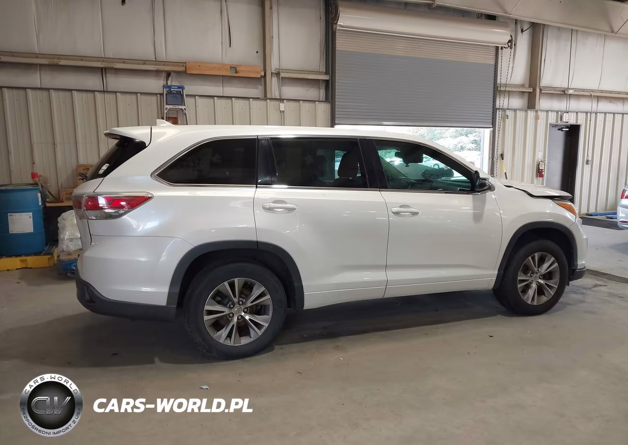2014 Toyota Highlander Le Plus V6 VIN:5TDZKRFH0ES010888 - 13
