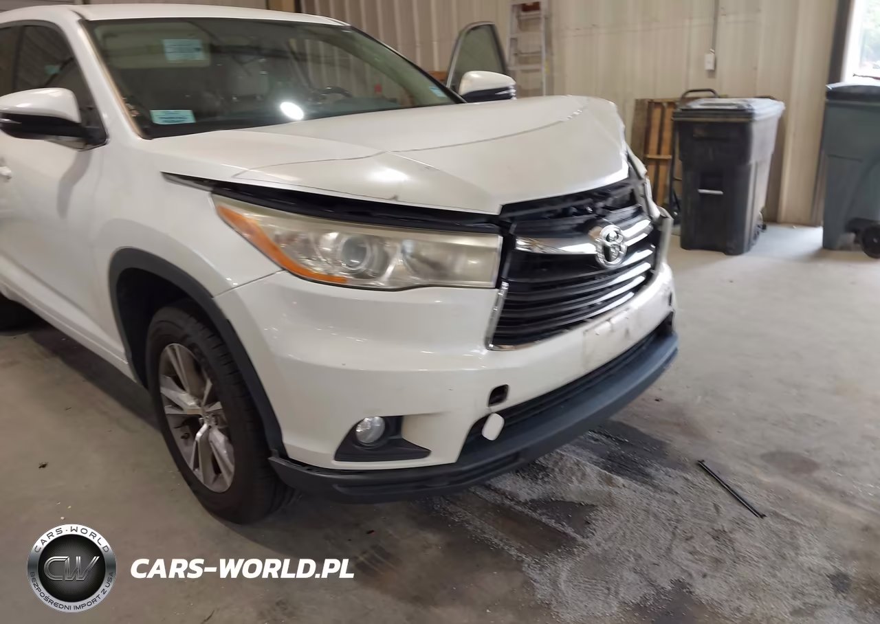 2014 Toyota Highlander Le Plus V6 VIN:5TDZKRFH0ES010888 - 6