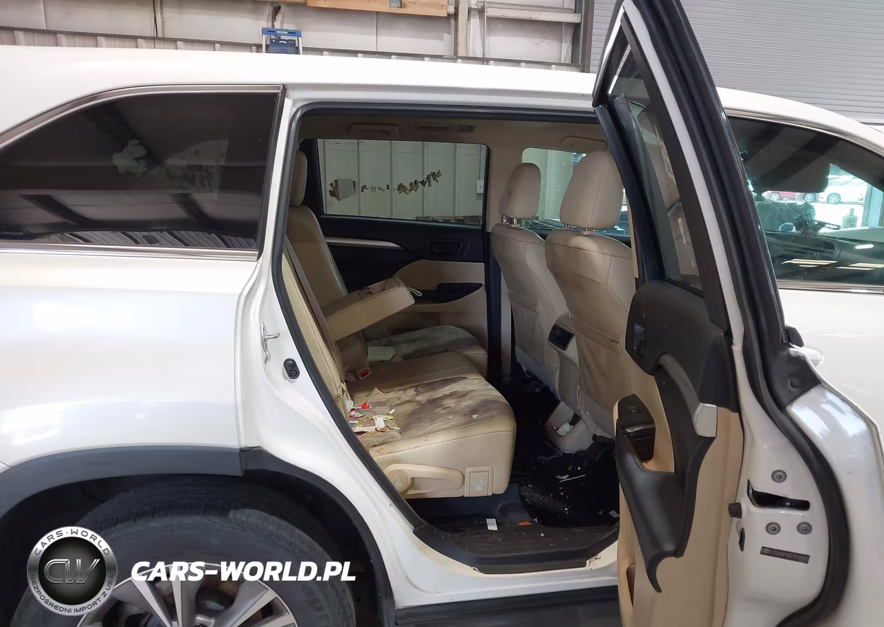2014 Toyota Highlander Le Plus V6 VIN:5TDZKRFH0ES010888 - 8