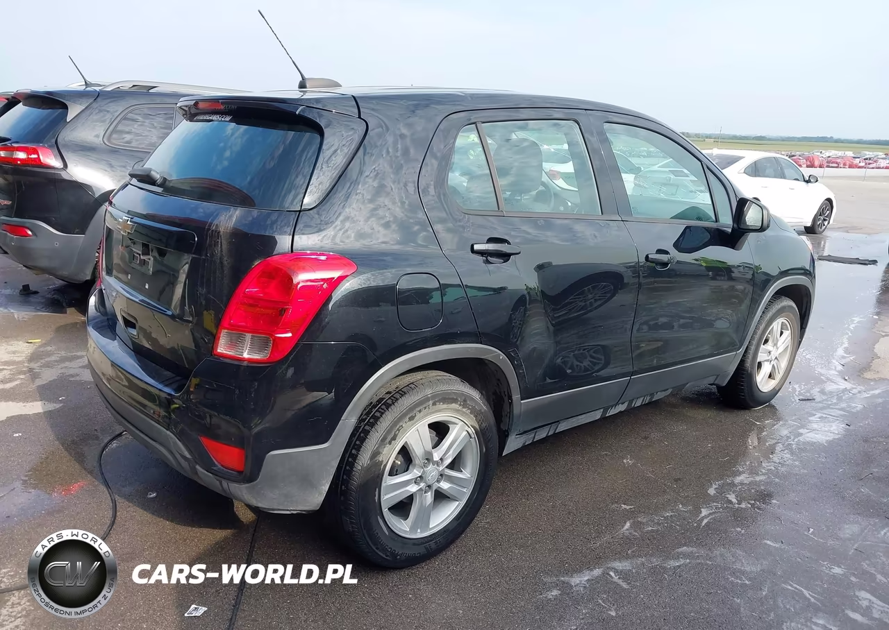 2020 Chevrolet Trax Fwd Ls VIN:3GNCJKSB7LL173226 - 4