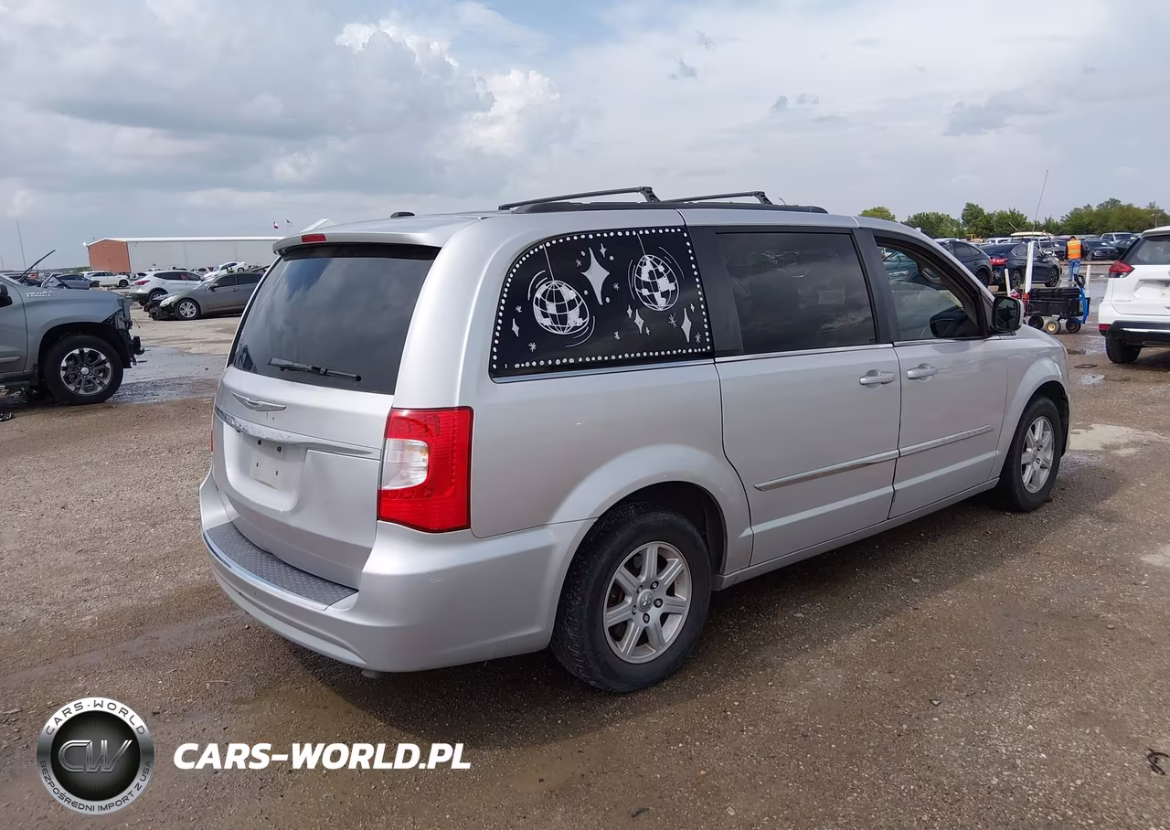 2012 Chrysler Town & Country Touring VIN:2C4RC1BG0CR126061 - 4