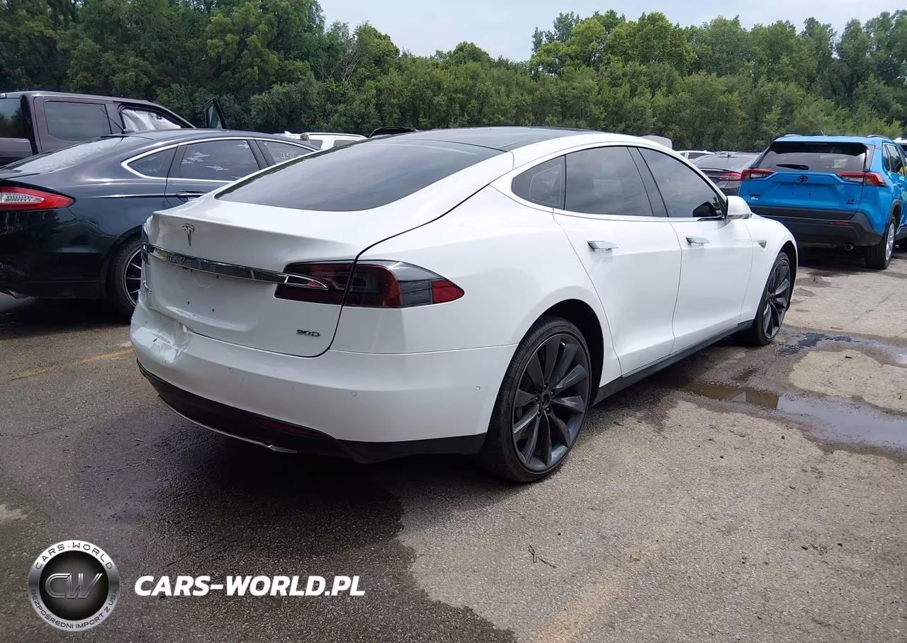 2015 Tesla Model S 70D-85D-P85D VIN:5YJSA1E21FF112046 - 4