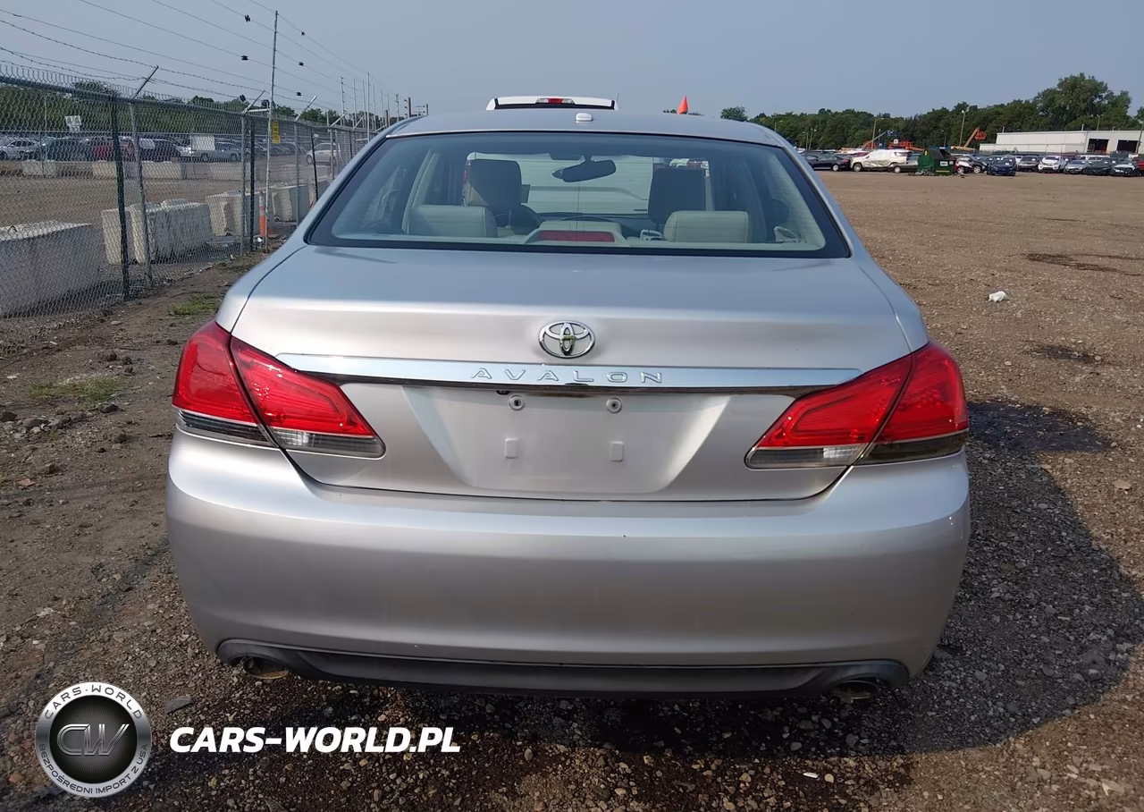 2011 Toyota Avalon VIN:4T1BK3DBXBU390046 - 17