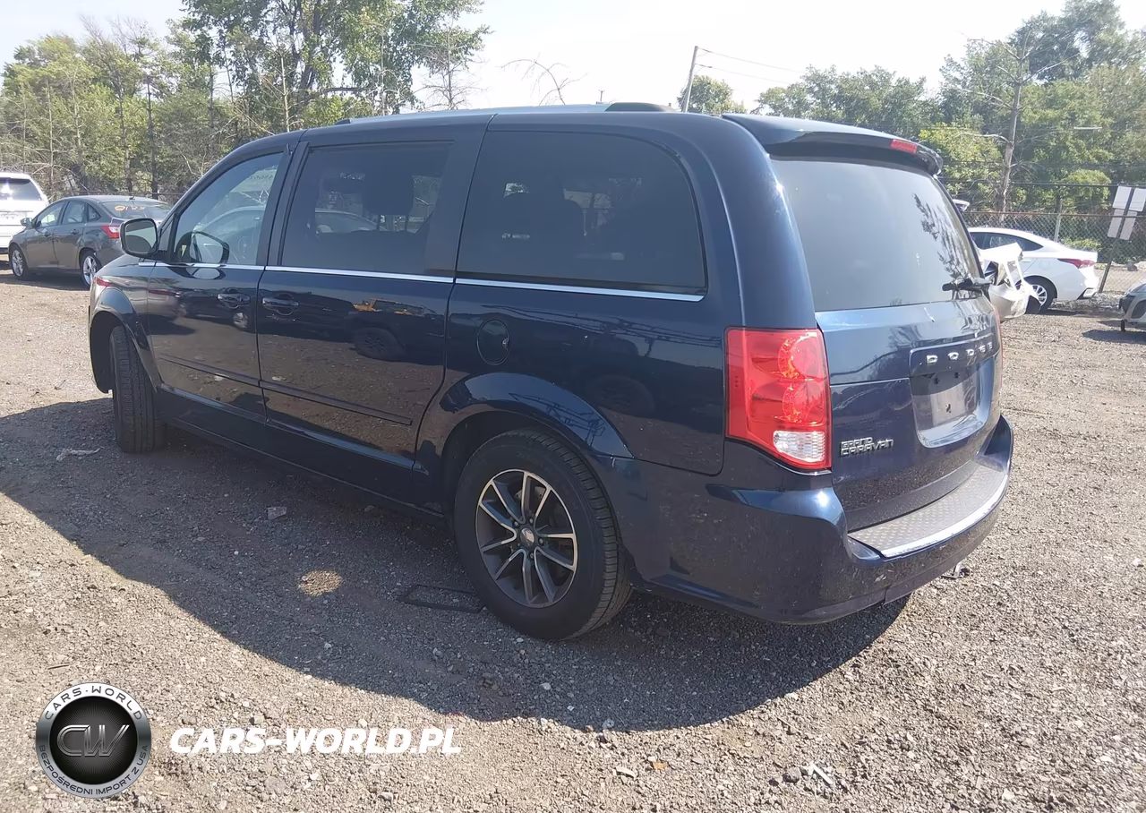 2017 Dodge Grand Caravan Sxt VIN:2C4RDGCGXHR807558 - 3