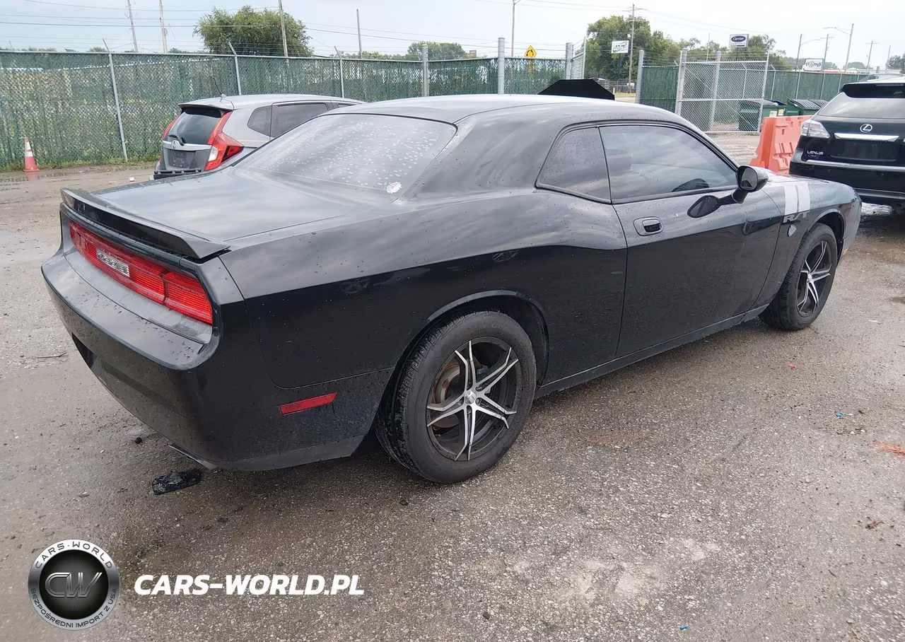 2010 Dodge Challenger R-T VIN:2B3CJ5DT0AH220071 - 4