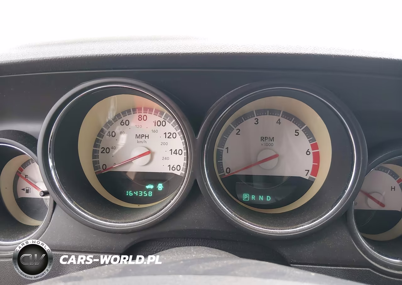 2010 Dodge Challenger R-T VIN:2B3CJ5DT0AH220071 - 7