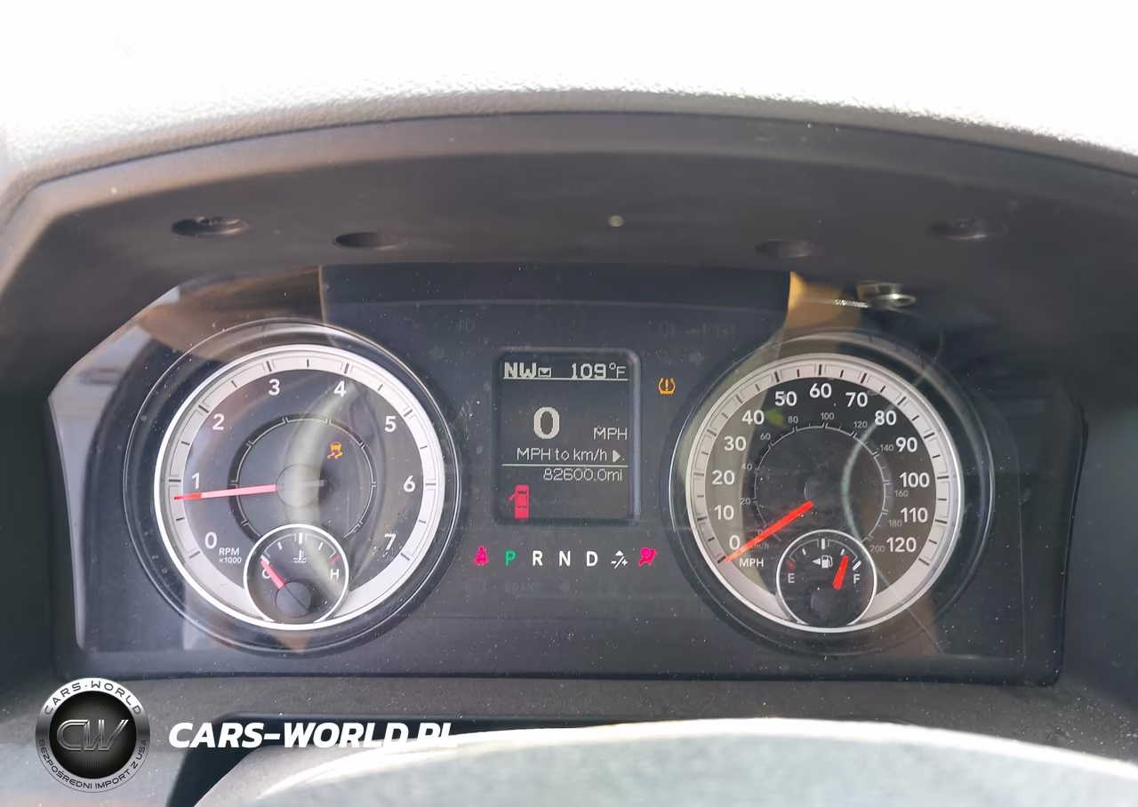2019 Ram 1500 Classic Tradesman 4X4 6'4 Box VIN:1C6RR7FG3KS645542 - 7