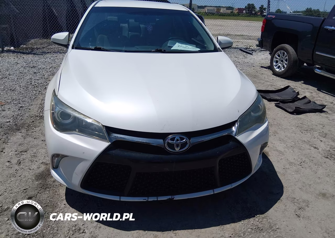 2015 Toyota Camry Se VIN:4T1BF1FK1FU073364 - 13