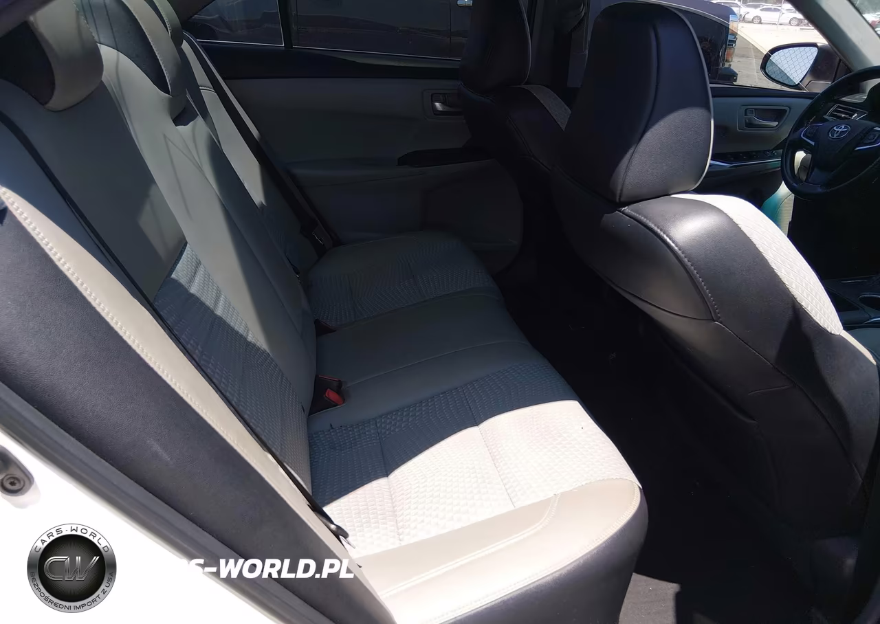 2015 Toyota Camry Se VIN:4T1BF1FK1FU073364 - 8