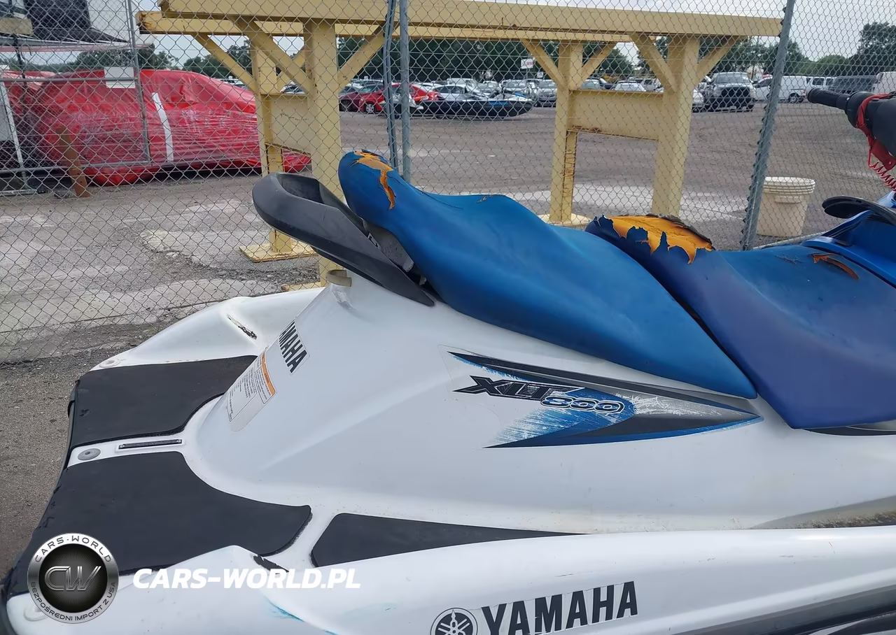 2004 Yamaha Waverunner Xl800 VIN:YAMA1601L304 - 4