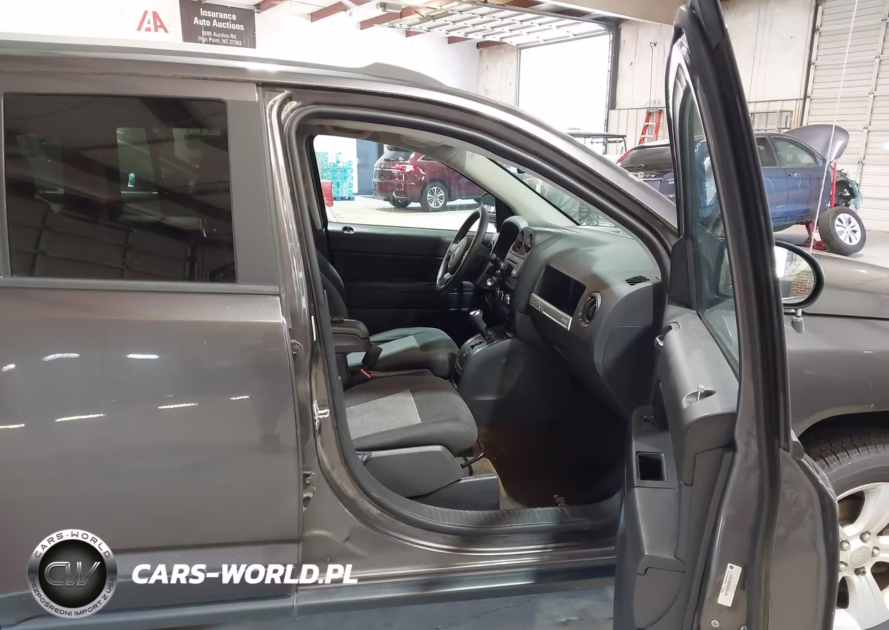 2016 Jeep Compass Sport VIN:1C4NJDBB4GD501288 - 5