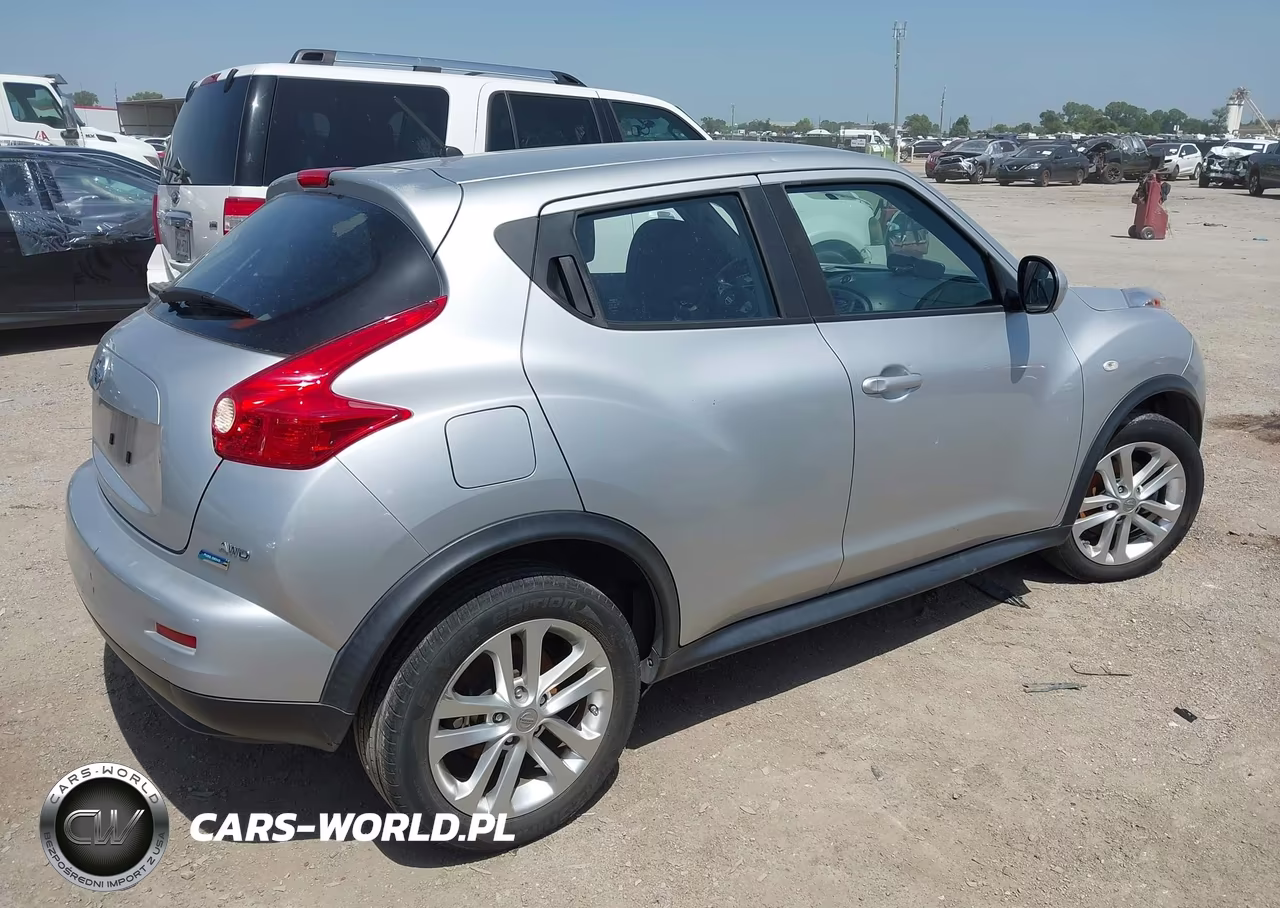 2013 Nissan Juke S VIN:JN8AF5MV0DT227249 - 4