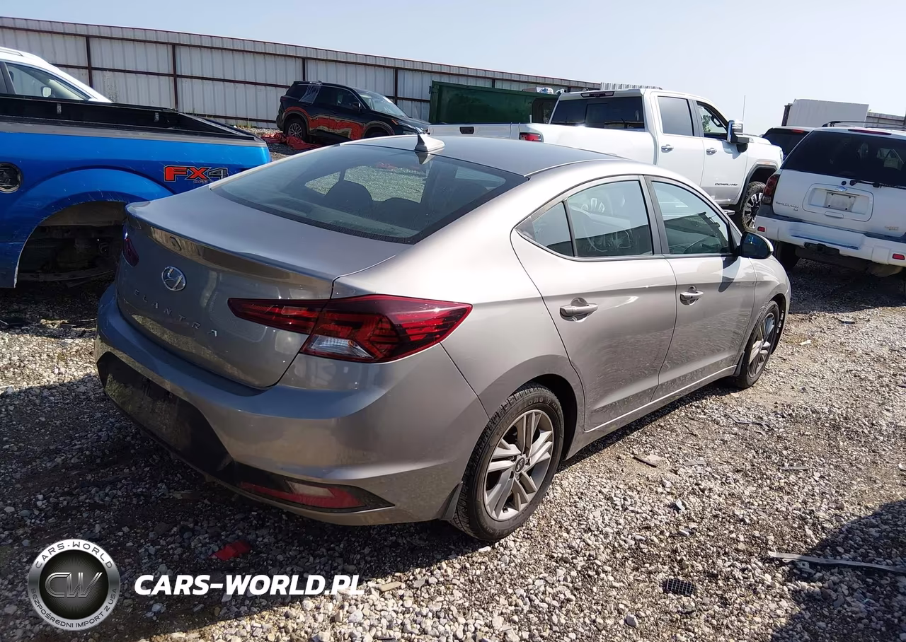2020 Hyundai Elantra Value Edition VIN:KMHD84LF9LU954689 - 4