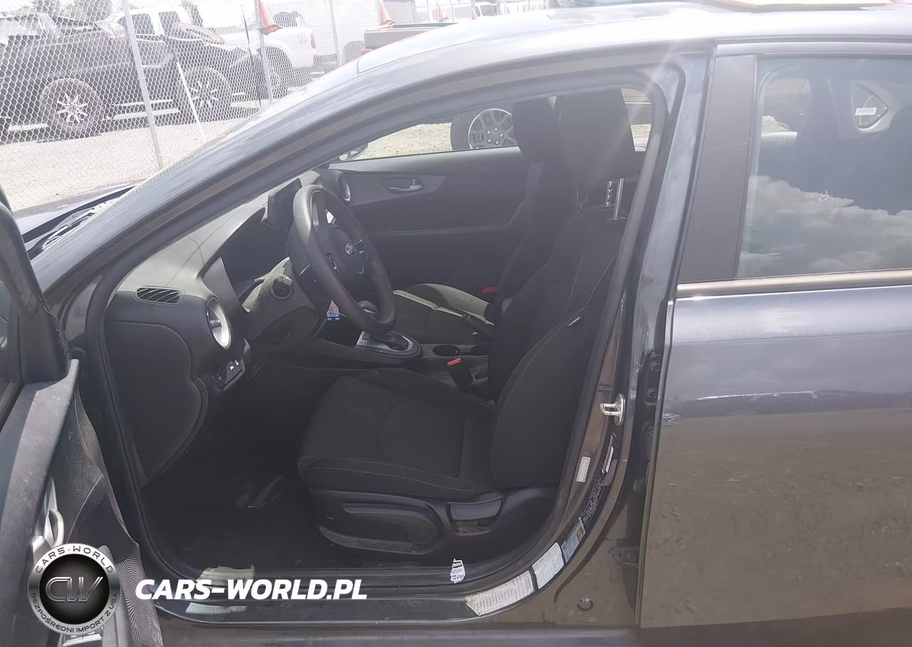 2021 Kia Forte Lxs VIN:3KPF24AD5ME309165 - 5