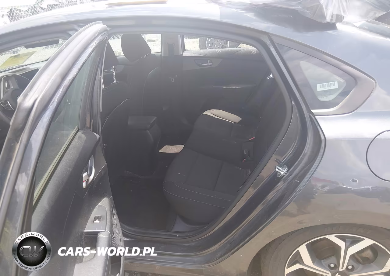 2021 Kia Forte Lxs VIN:3KPF24AD5ME309165 - 8