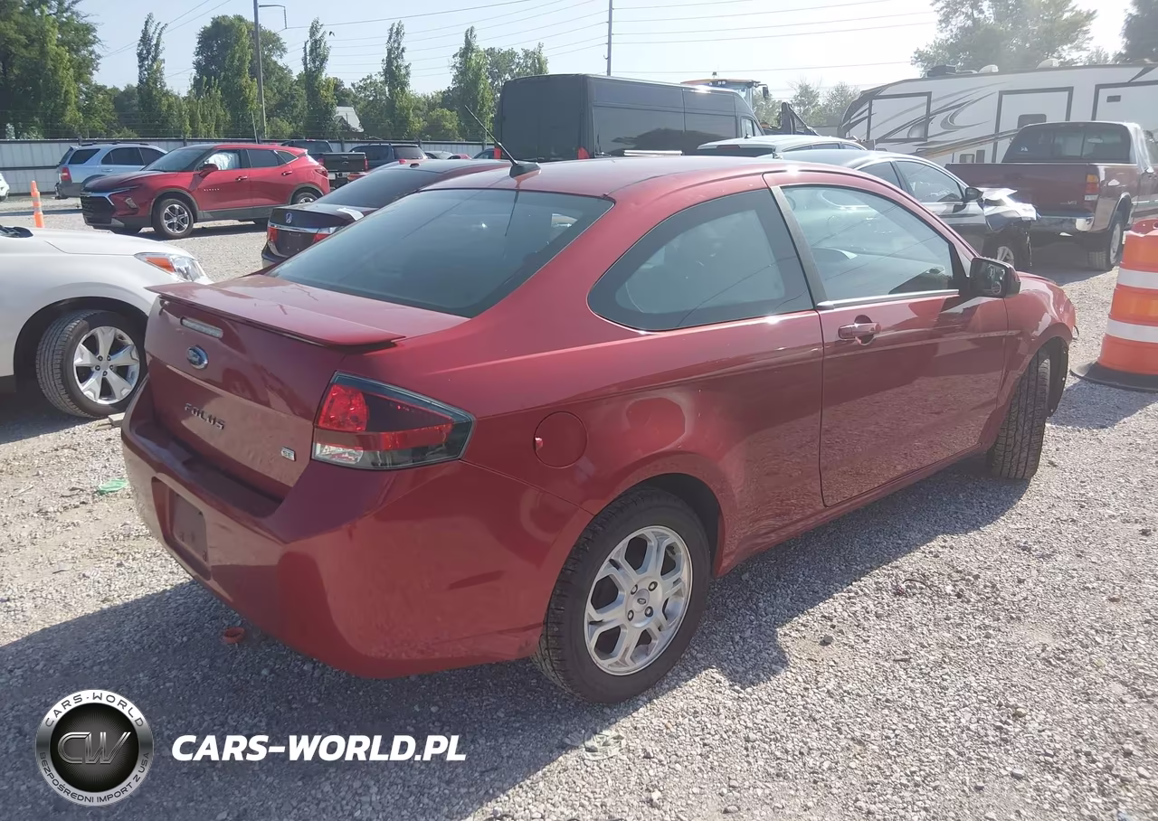 2010 Ford Focus Se VIN:1FAHP3CN9AW199576 - 4