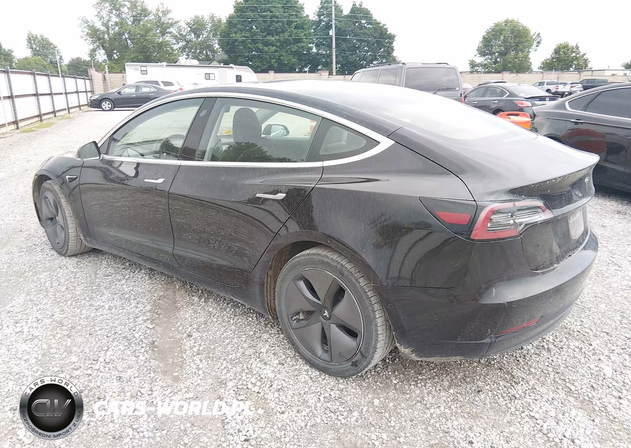 2018 Tesla Model 3 Long Range-Performance VIN:5YJ3E1EB1JF070852 - 3