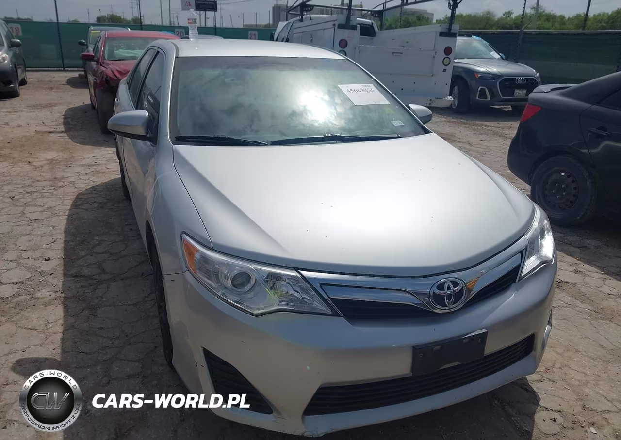 2014 Toyota Camry Le VIN:4T4BF1FK6ER444796 - 12