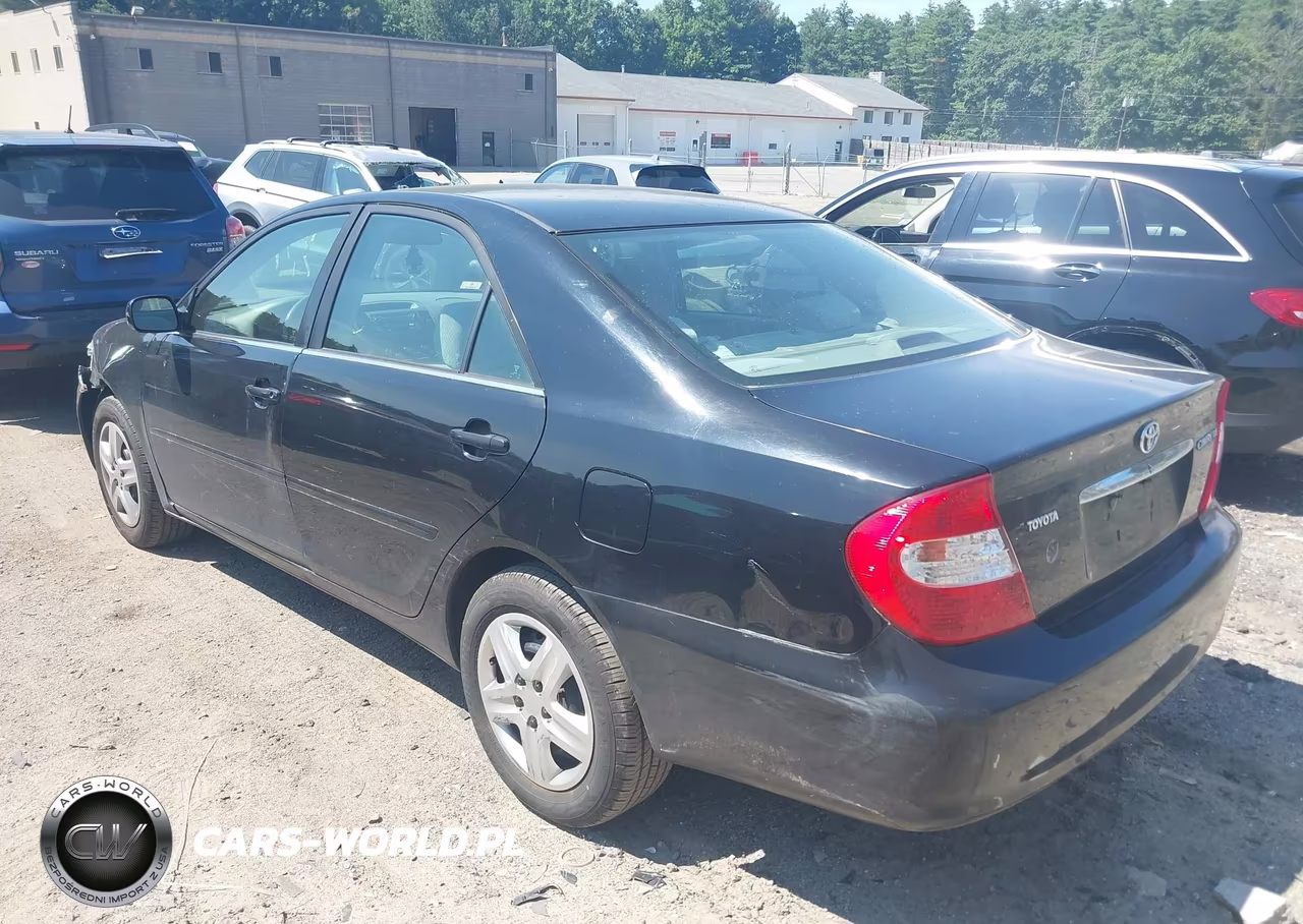 2003 Toyota Camry Le VIN:4T1BE32KX3U216909 - 3