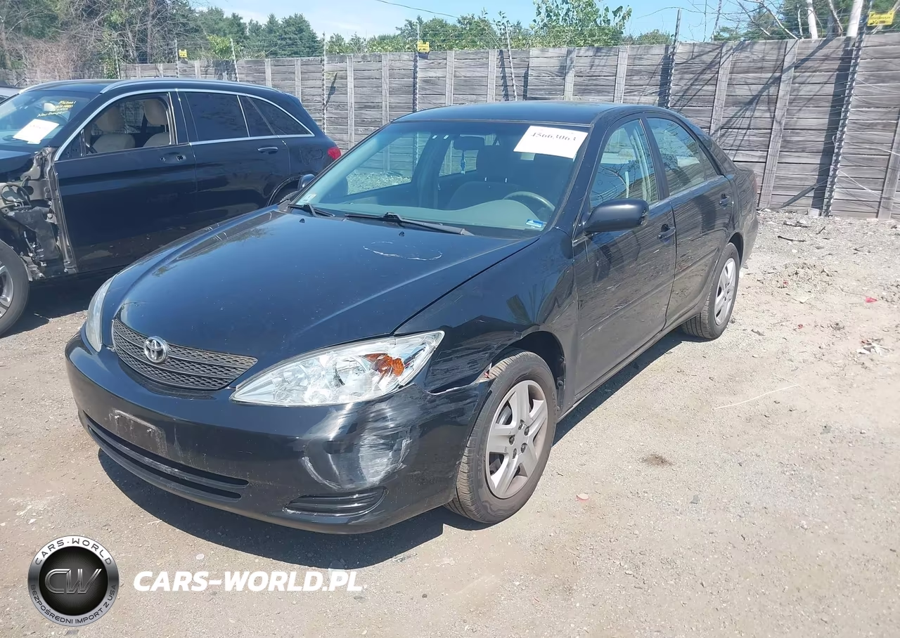 2003 Toyota Camry Le VIN:4T1BE32KX3U216909 - 6