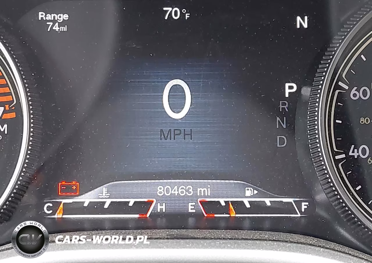 2017 Jeep Cherokee VIN:1C4PJMBB2HW564162 - 16