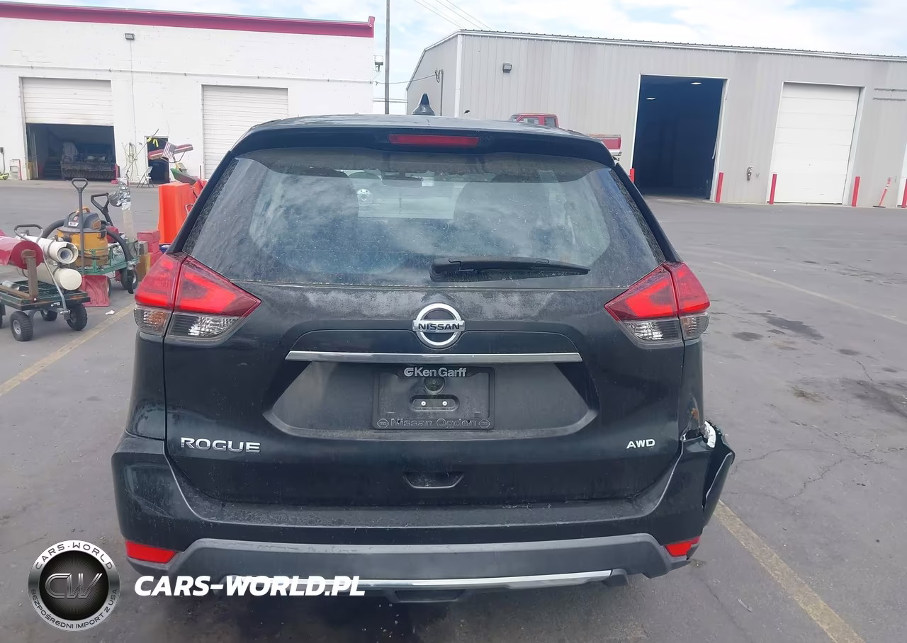 2017 Nissan Rogue S VIN:KNMAT2MV6HP541618 - 16